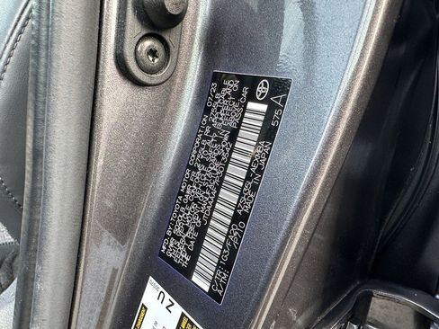 Used 2023 Toyota Crown image 22