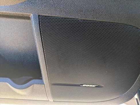 Used 2017 GMC Acadia Limited SLT image 17