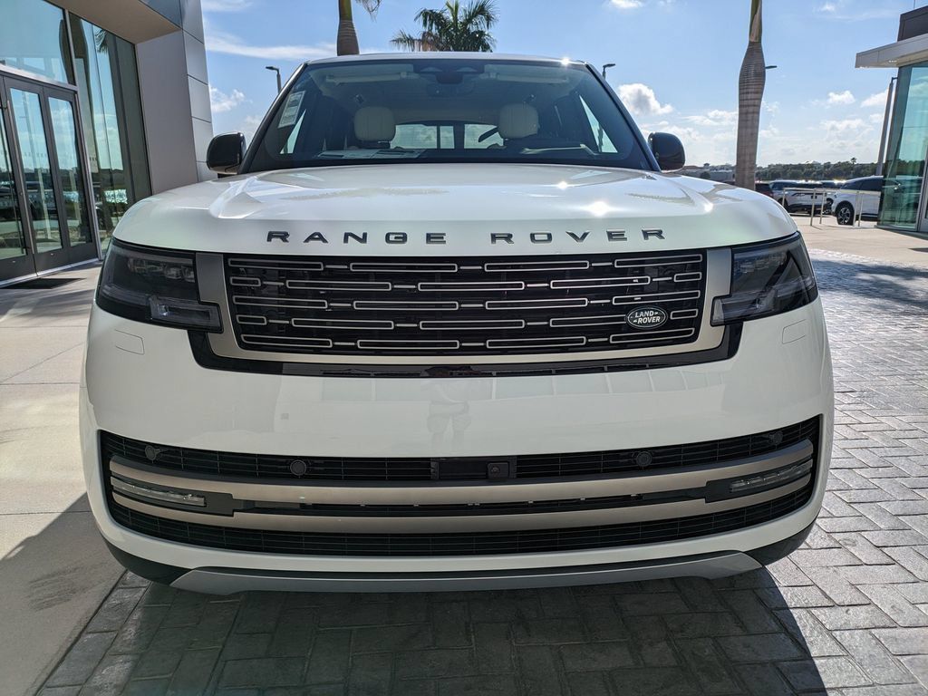 New 2026 Land Rover Range Rover SE AWD/4WD image 3