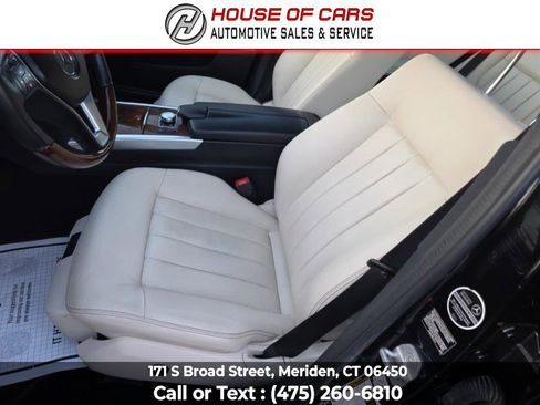 Used 2014 Mercedes-Benz E 350 4MATIC Sedan image 35