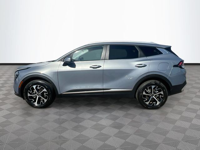 Used 2025 Kia Sportage EX AWD/4WD image 4