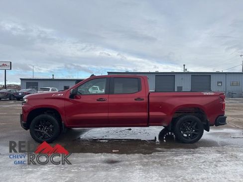 Used 2021 Chevrolet Silverado 1500 LT Trail Boss w/ Convenience Package II image 4