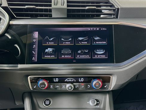 Used 2021 Audi Q3 2.0T Premium Plus image 24