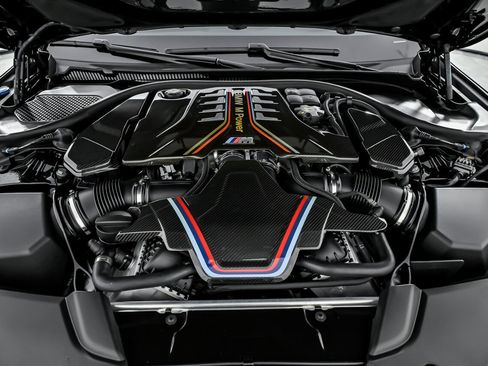 Used 2022 BMW M5 w/ Competition Package image 17