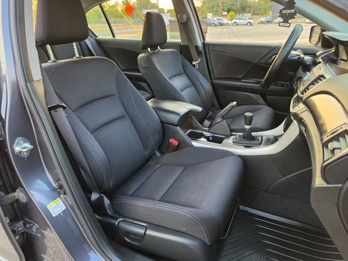 Used 2013 Honda Accord Sport image 12