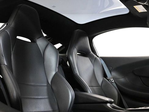 Used 2023 McLaren GT image 16