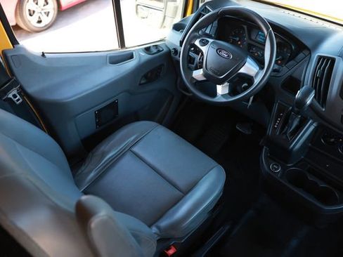 Used 2018 Ford Transit 250 148 High Roof image 17