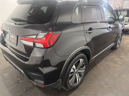 Used 2022 Mitsubishi Outlander Sport ES FWD image 5