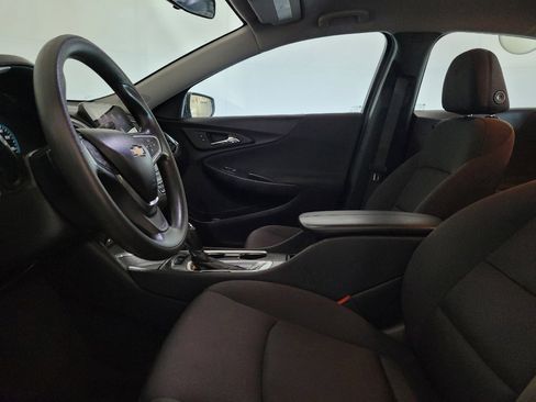 Used 2020 Chevrolet Malibu LT FWD image 21