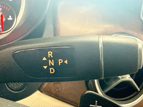 Used 2020 Mercedes-Benz GLA 250 GLA 250 image 16