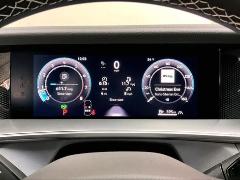 New 2026 Volkswagen Tiguan SE image 19