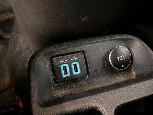 Used 2019 Ford Transit Connect XL FWD image 30