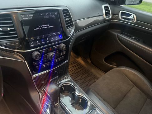 Used 2019 Jeep Grand Cherokee SRT AWD/4WD image 44