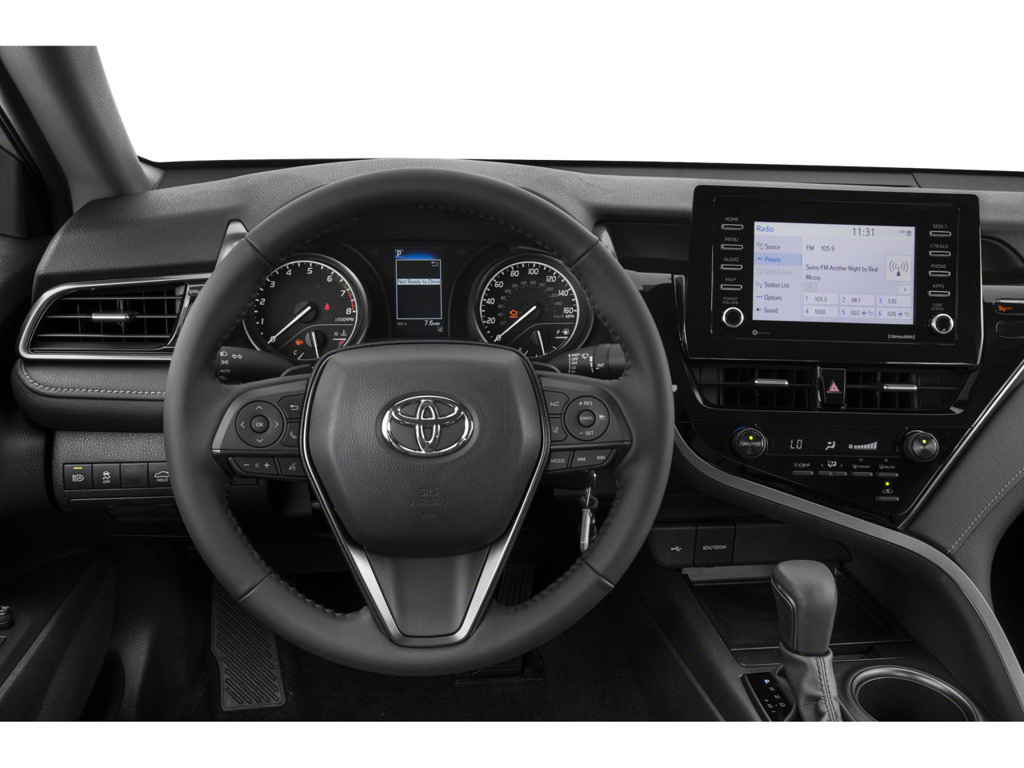 Used 2022 Toyota Camry SE w/ Cold Weather Package FWD image 9