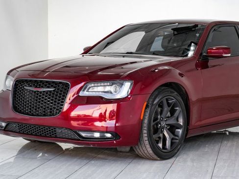 Used 2022 Chrysler 300 S image 60