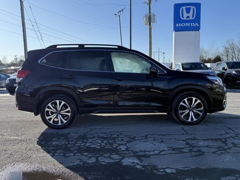 Used 2021 Subaru Forester Limited image 4