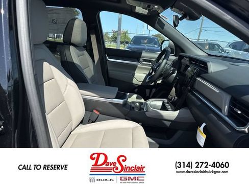 New 2026 GMC Terrain Elevation w/ Elevation Premium Package FWD image 25