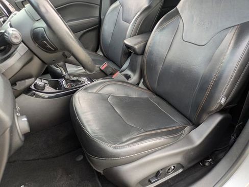 Used 2019 Jeep Compass Limited w/ Safety & Security Group image 17