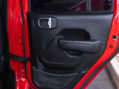 Used 2022 Jeep Wrangler Unlimited Sport image 26