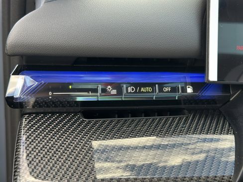 New 2026 BMW M5 w/ Executive Package image 36