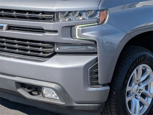 Used 2021 Chevrolet Silverado 1500 RST image 9
