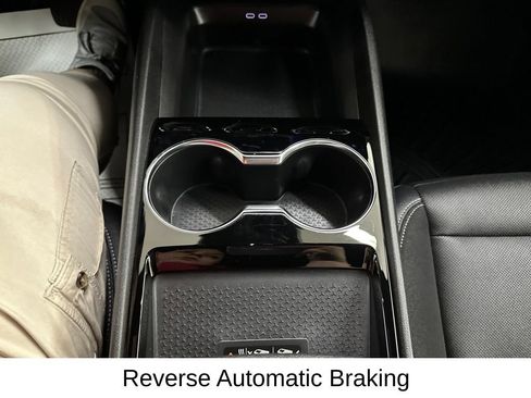 Used 2024 Chevrolet Blazer EV LT AWD/4WD image 52