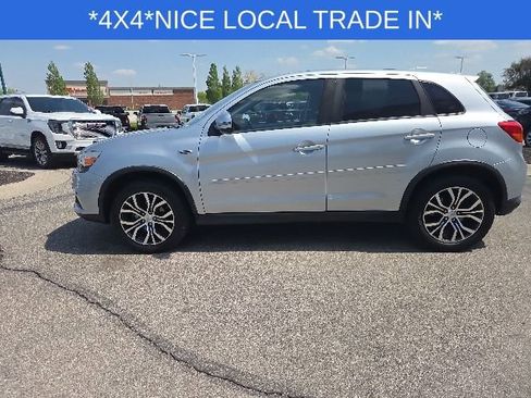 Used 2017 Mitsubishi Outlander Sport ES AWD/4WD image 12