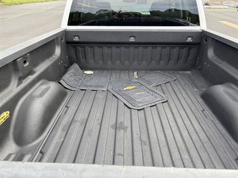 Used 2016 Chevrolet Silverado 2500 W/T w/ Snow Plow Prep Package AWD/4WD image 13