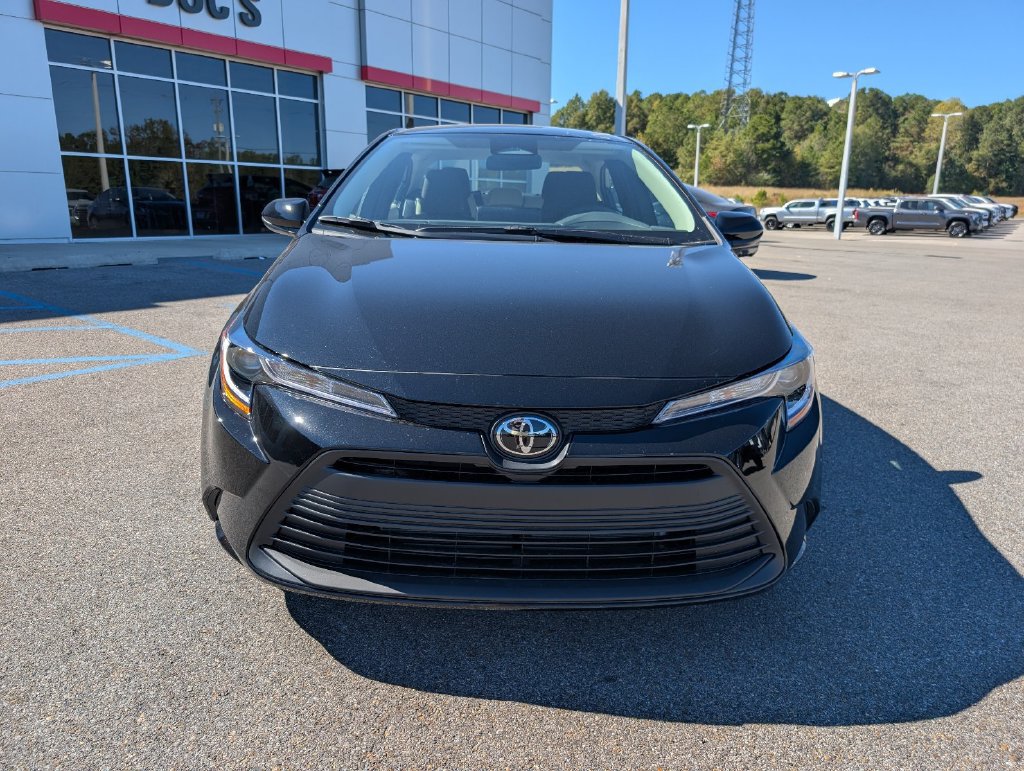 New 2027 Toyota Corolla LE FWD image 8