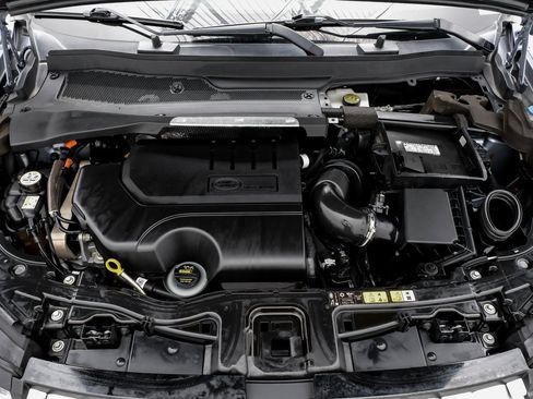 Used 2021 Land Rover Discovery Sport SE image 43