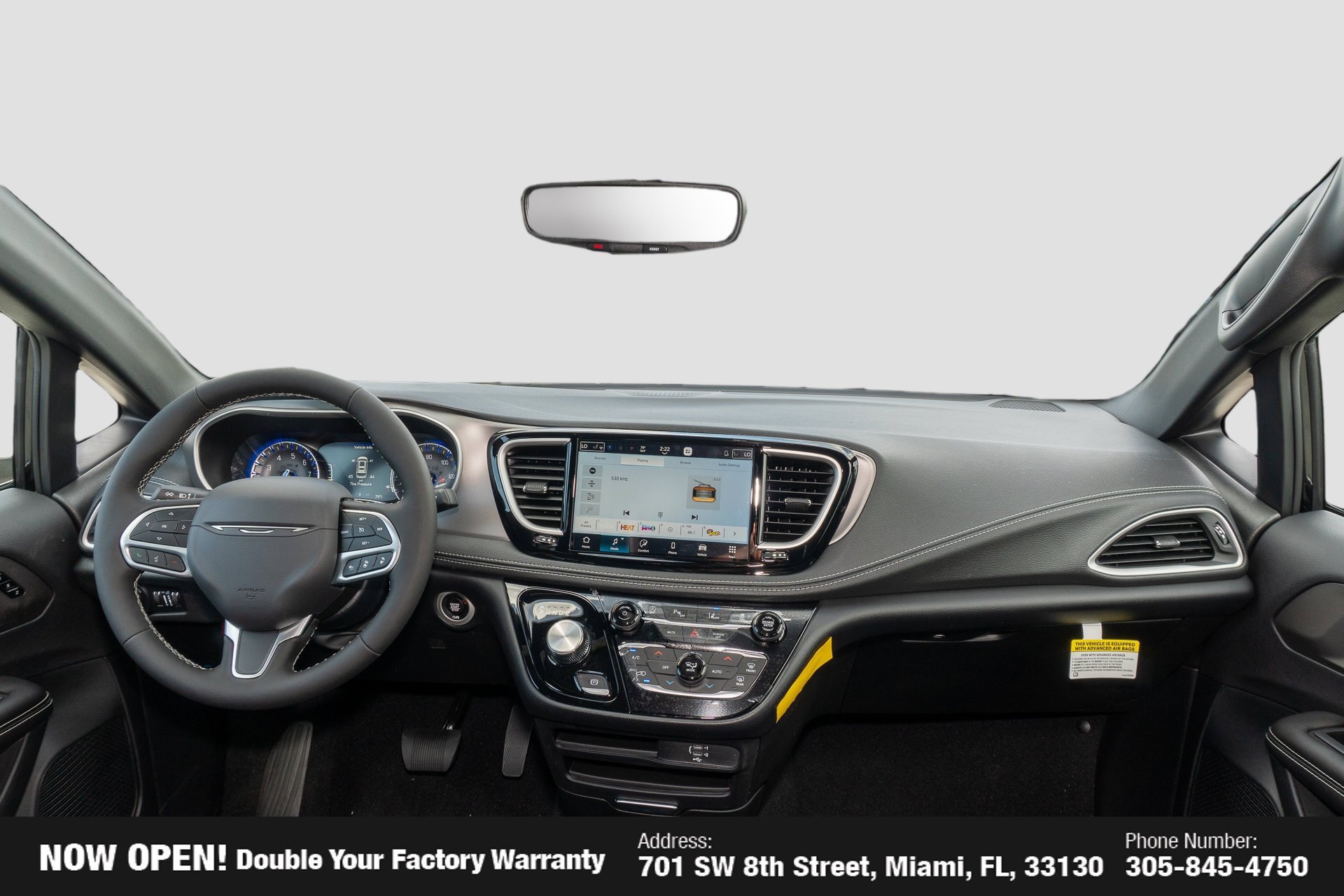 New 2027 Chrysler Pacifica Select FWD image 21