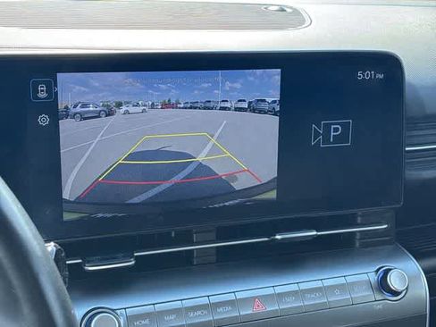 Used 2024 Hyundai Kona SEL FWD image 30
