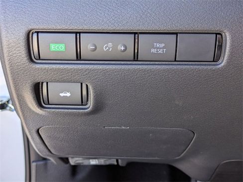 New 2025 Nissan Sentra SV w/ SV Premium Package image 16