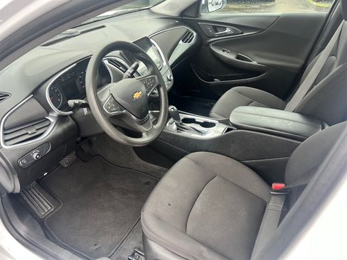Used 2020 Chevrolet Malibu LT FWD image 8