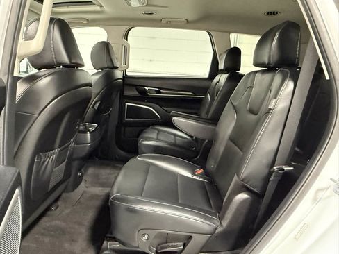 Used 2024 Kia Telluride S w/ S Sunroof Package AWD/4WD image 18