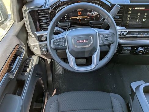 New 2026 GMC Sierra 1500 Elevation image 16