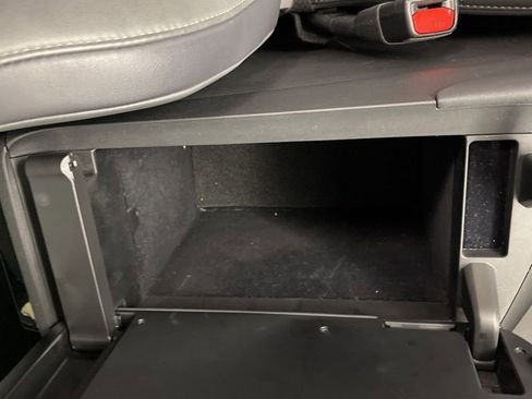 Used 2023 Lexus RZ 450e Premium w/ Technology Package image 12