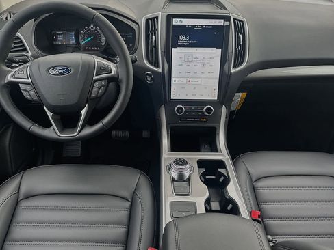 New 2024 Ford Edge SEL w/ Convenience Package image 11