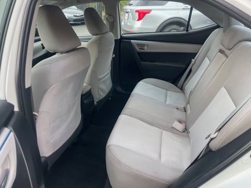 Used 2016 Toyota Corolla LE image 13