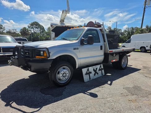 Used 2000 Ford F450 4x4 Regular Cab Super Duty image 2