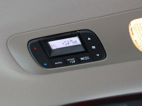 Used 2023 Honda Odyssey Touring image 31