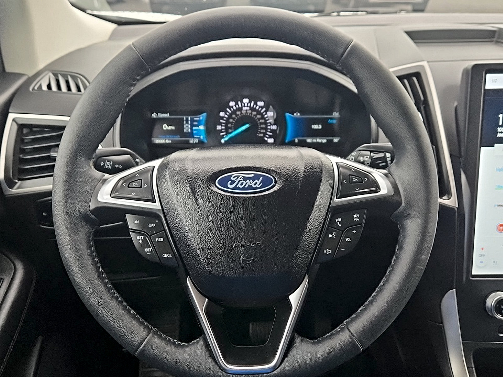 Used 2024 Ford Edge SEL w/ Convenience Package AWD/4WD image 12
