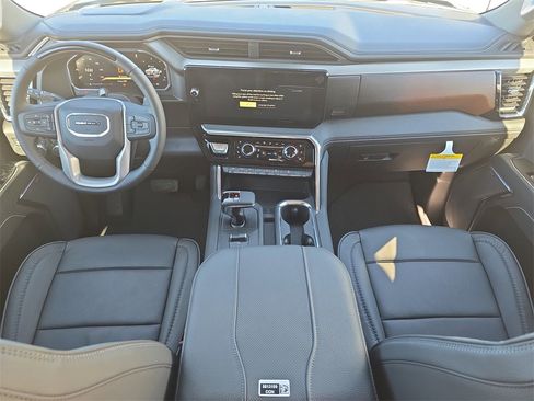 New 2026 GMC Sierra 1500 Denali image 9