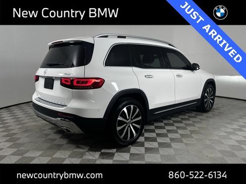 Used 2021 Mercedes-Benz GLB 250 4MATIC image 7