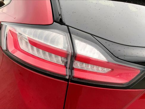 Certified 2024 Ford Edge ST-Line image 28