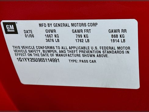 Used 2006 Chevrolet Corvette Coupe image 12