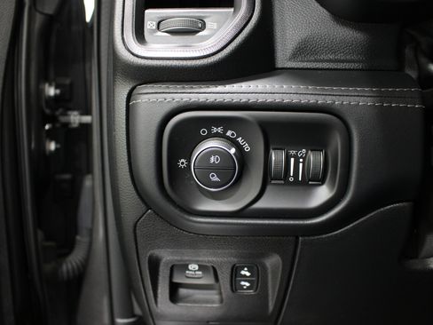 Used 2021 RAM 1500 TRX w/ TRX Level 1 Equipment Group AWD/4WD image 8