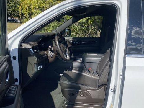 Used 2022 GMC Yukon Denali image 15