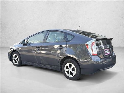 Used 2015 Toyota Prius Two FWD image 7