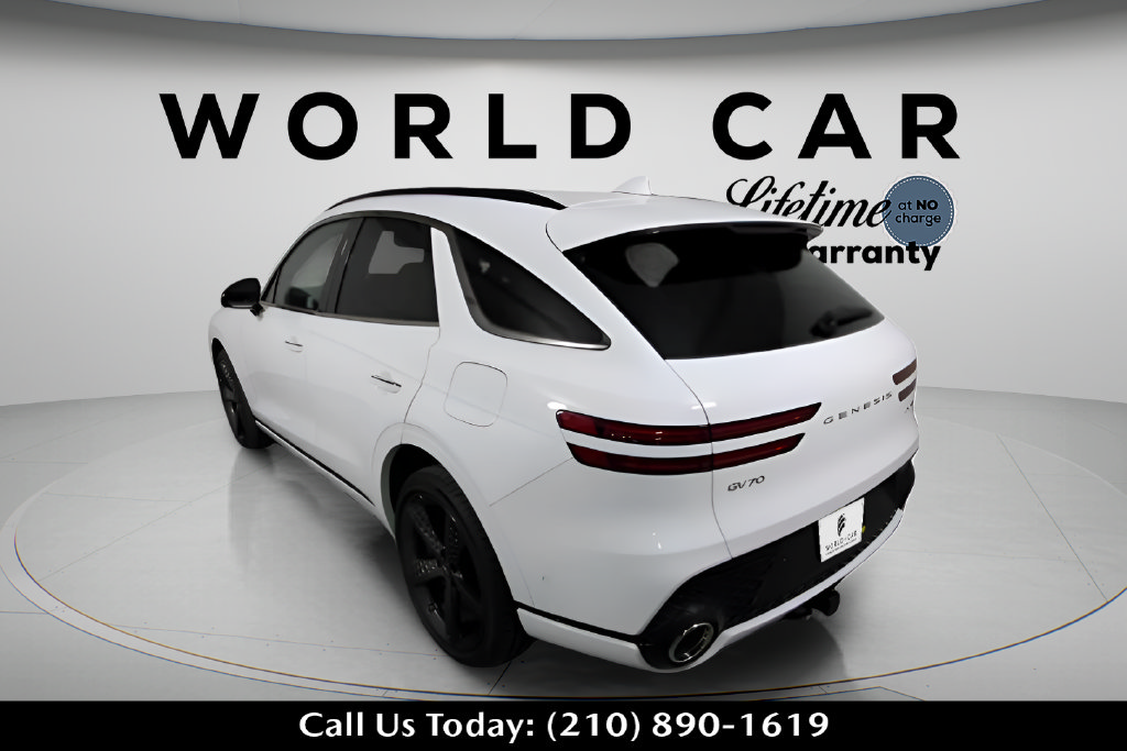 Used 2025 Genesis GV70 3.5T Sport w/ Sport Prestige Package AWD/4WD image 5
